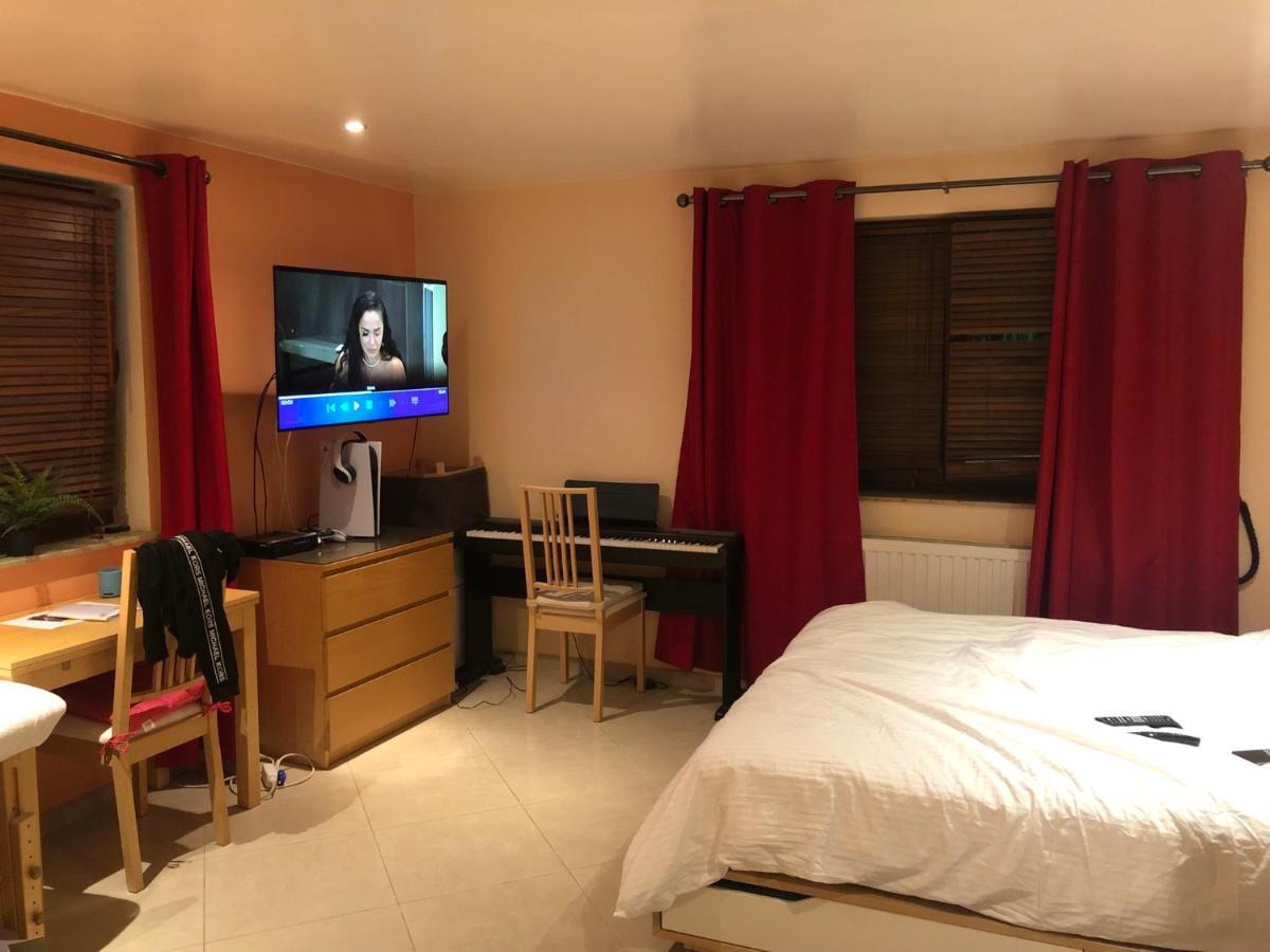 Residence La Fraisiere Anderlecht Kültér fotó